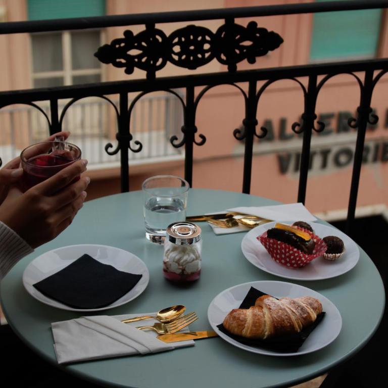Spera Luxury Palermo & SPA - Deluxe King Room - 21