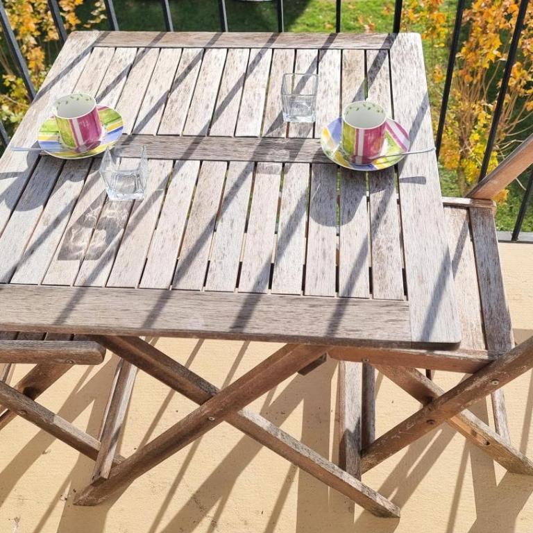 6 appartements et 4 adresses à mi-chemin entre le Vieux Port et l île de Ré - Appartement 2 Chambres avec Balcon - 5