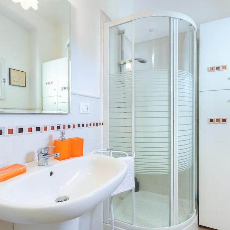A 2 passi dal centro - Elegante Casa x4 con Wi-Fi - Appartamento con 1 Camera da Letto - 11