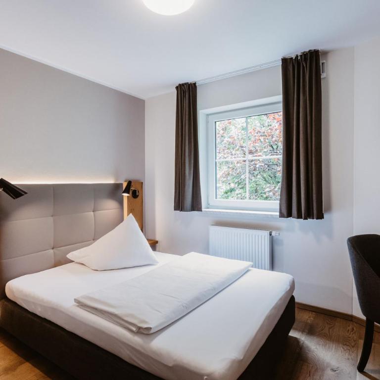 Landhotel Laudersbach - Großes Einzelzimmer - 4