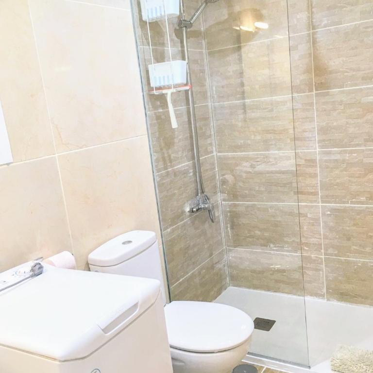 Bright & spacious with aircon - Apartamento de 1 dormitorio - 12