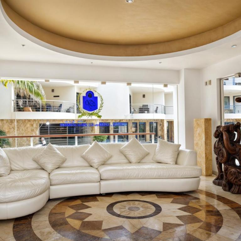 204C Apto Frente al mar a pasos de la 5ta Av - Apartamento de 3 dormitorios - 29