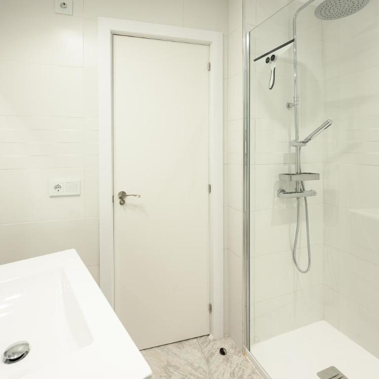 Cautivo 2 - Three-Bedroom Apartment - 18