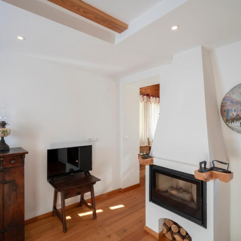 Casa Gialla - Appartamento con 2 Camere da Letto - 16