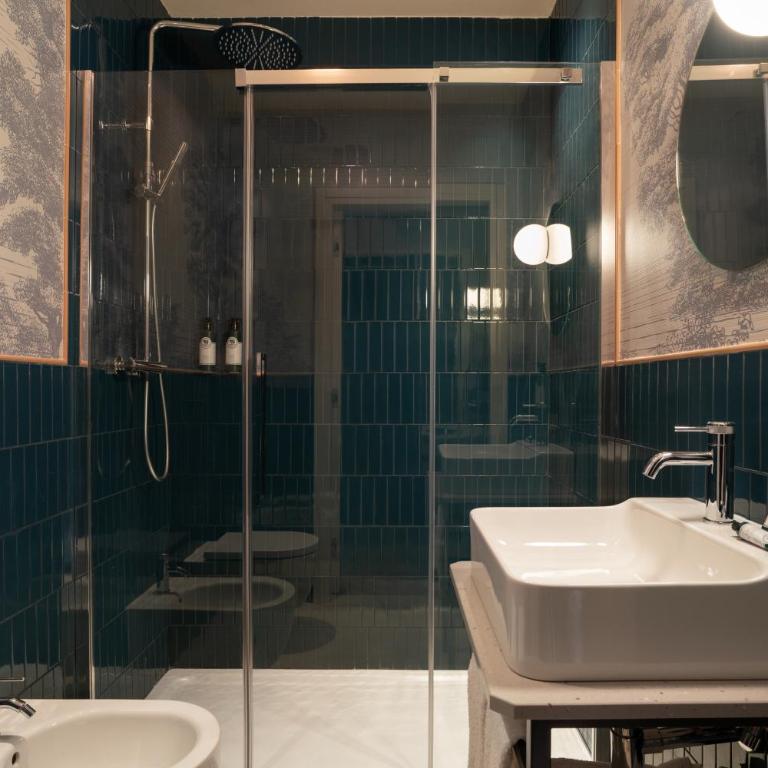 Cloud 7 Roma Hotel - Superior King Room - 2