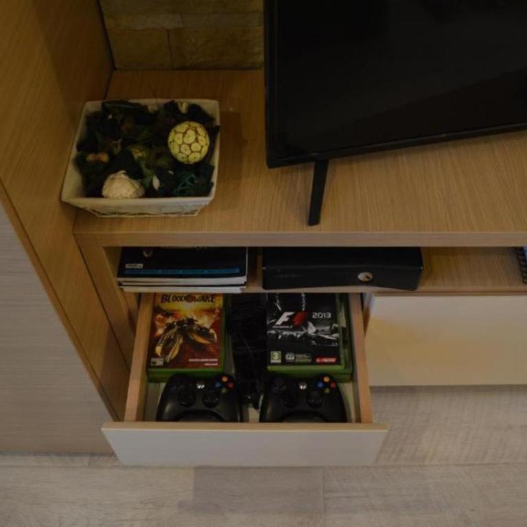 Duga S32 Milmari - Standard Studio - 6