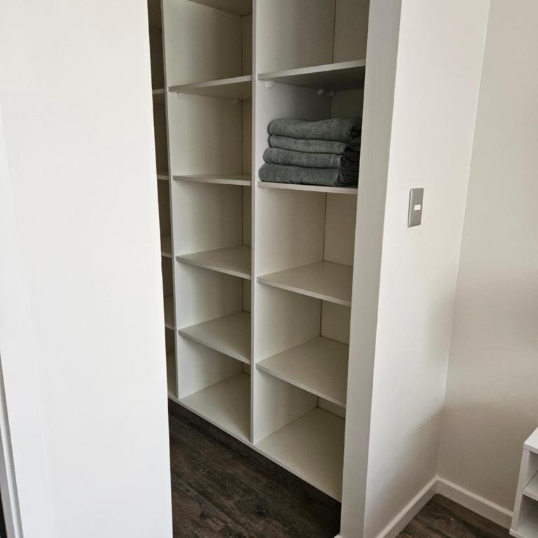 Departamento Nuevo a pasos de la playa Puerto Montt - Apartamento de 2 dormitorios con vistas al jardín - 13