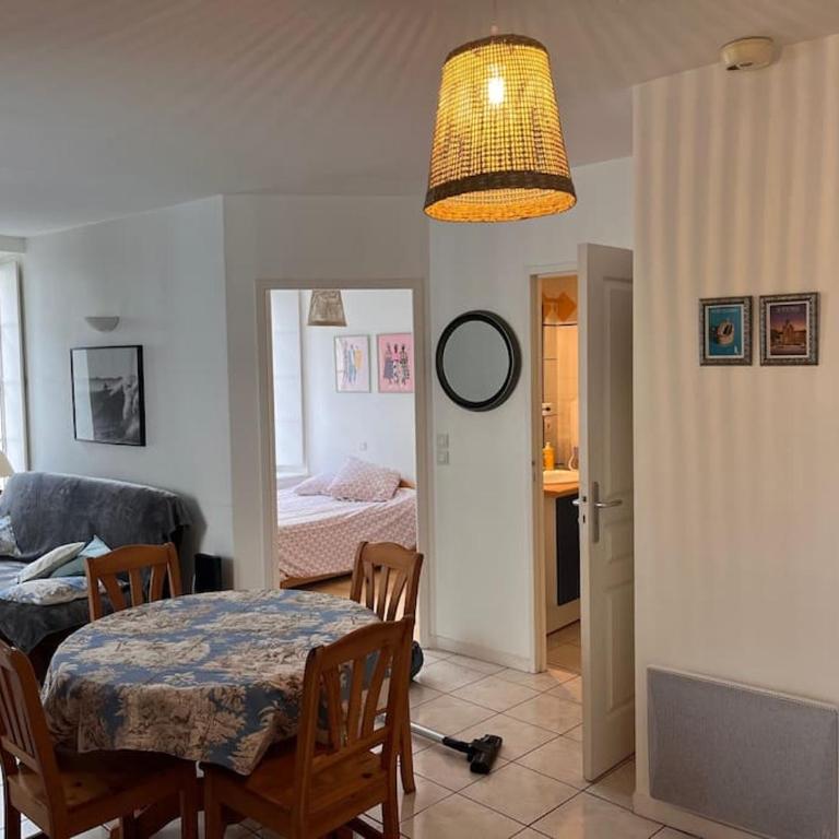 Manon, 2 pièces, Wifi, coeur historique, calme, central - Apartment mit 1 Schlafzimmer - 13
