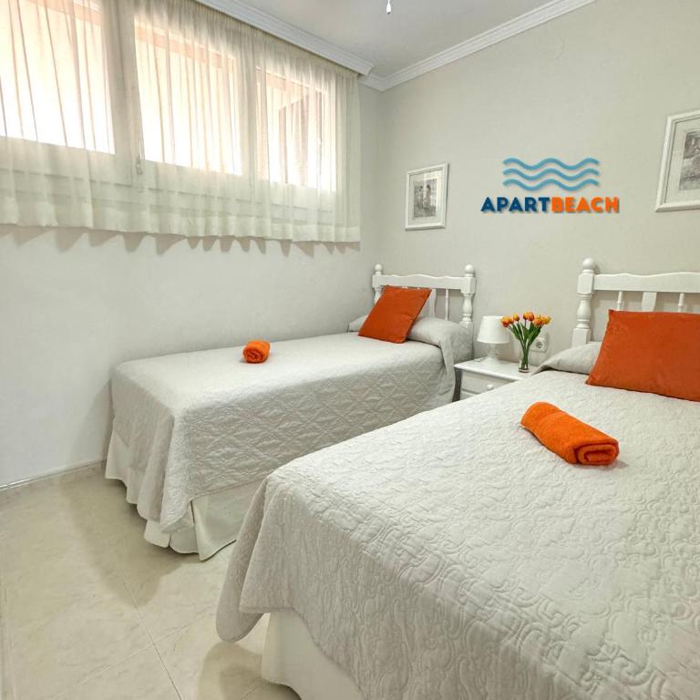 APARTBEACH SAN SEBASTIAN JUNTO PLAYA LARGA y CALA DORADA - Apartamento de 3 dormitorios - 19