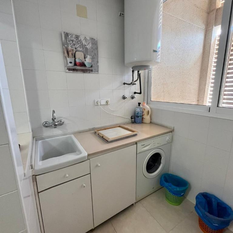 Service Apart Lazaro APOLO XVII - MARAVILLOSAS VISTAS - Two-Bedroom Apartment with Terrace and Sea View - 30