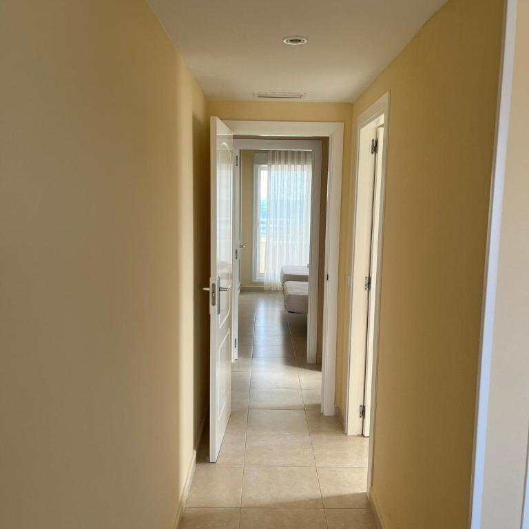 Service Apart Lazaro APOLO XVII - MARAVILLOSAS VISTAS - Two-Bedroom Apartment with Terrace and Sea View - 49