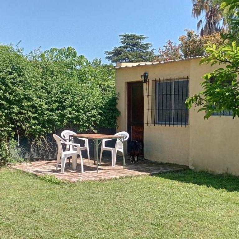 La casita con parque - Casa con 1 dormitorio - 1