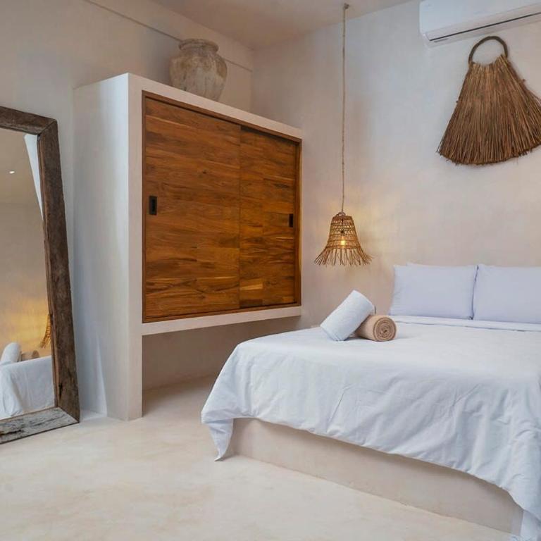 Jungle 3BR Villa, Garden & Pool, La Veleta - Apartamento - 16
