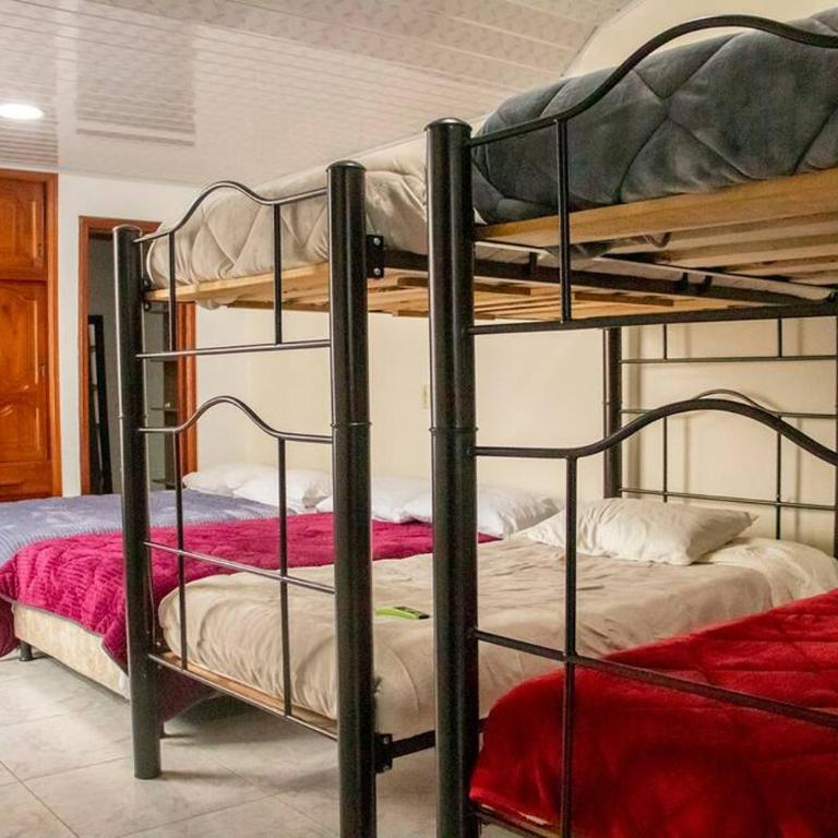 Amplia Casa a 10 min de la Basílica - Chiquinquirá - Four-Bedroom Vacation Home - 8