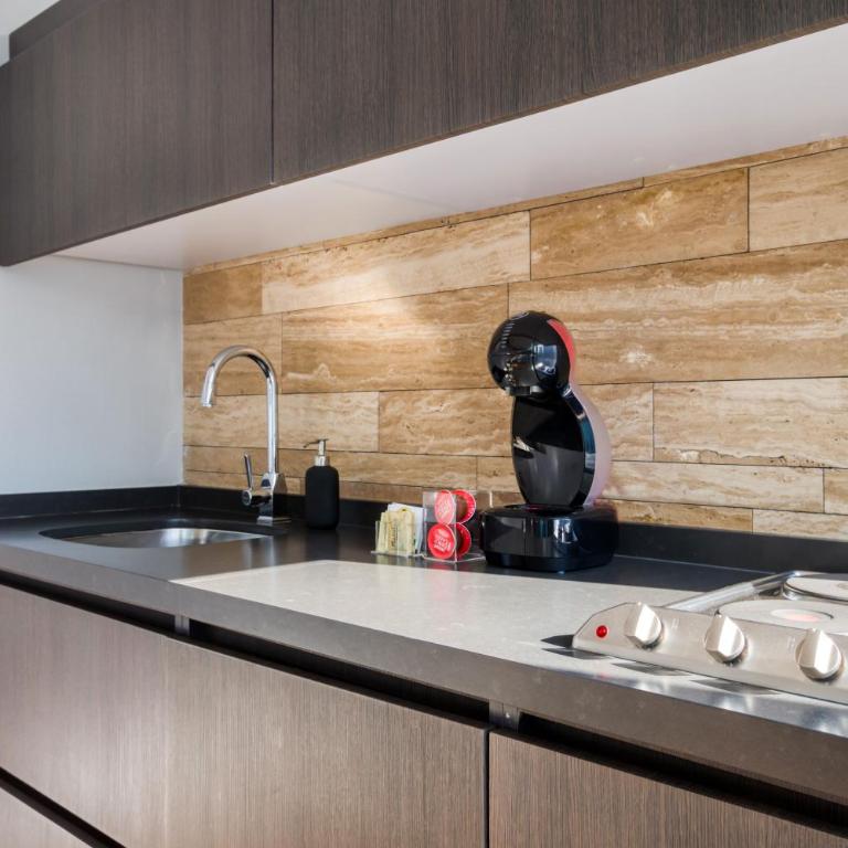 AR 218 Hotel by ULIV - Suite Estándar - 3