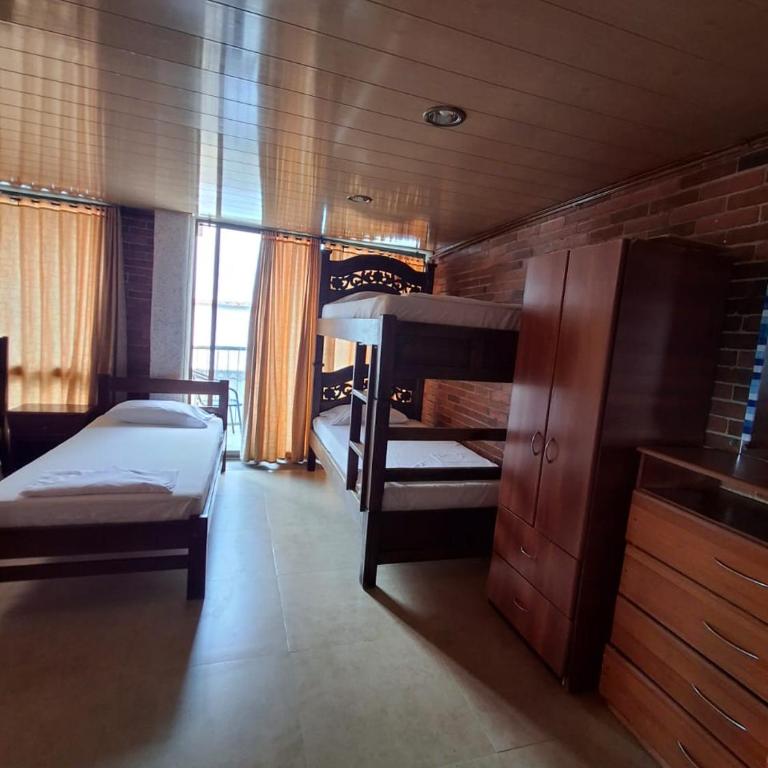 Quinta el Castillo - Habitación Familiar con baño privado - 5