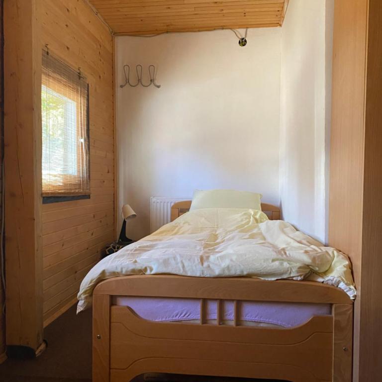 Kuća Mirković - Three-Bedroom Apartment - 16