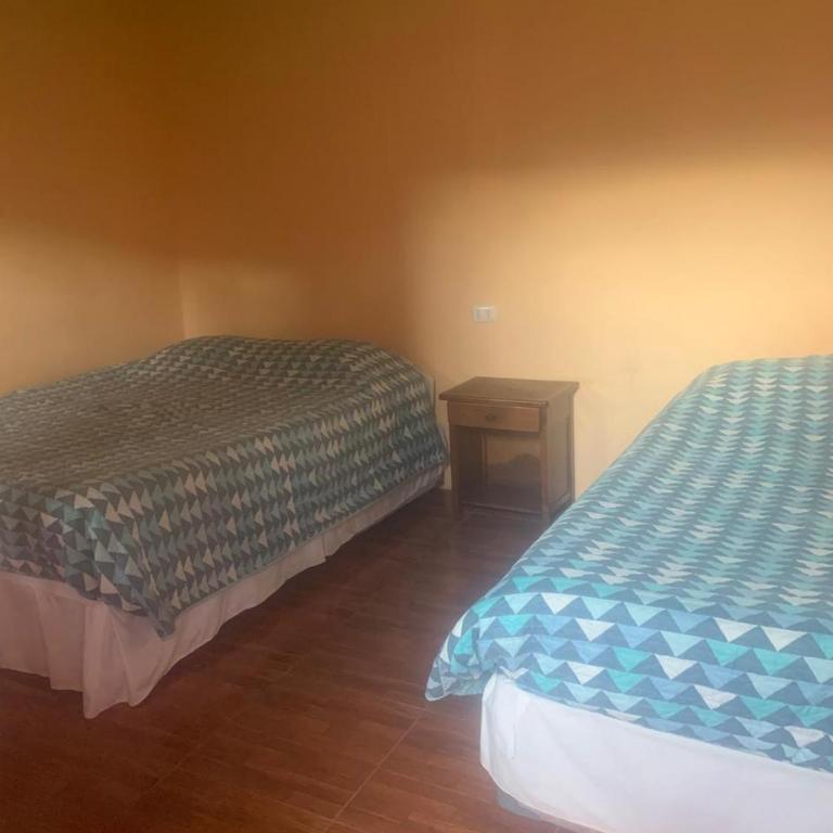 Hostal Tuyasto - Family Room with Private Bathroom - 8