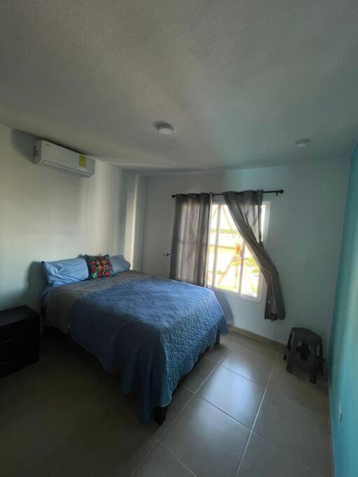 Increíble Laguna Artificial y 7 albercas - Apartamento de 3 dormitorios con vistas al lago - 55