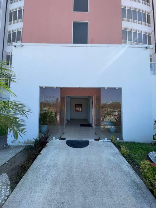 Increíble Laguna Artificial y 7 albercas - Apartamento de 3 dormitorios con vistas al lago - 61