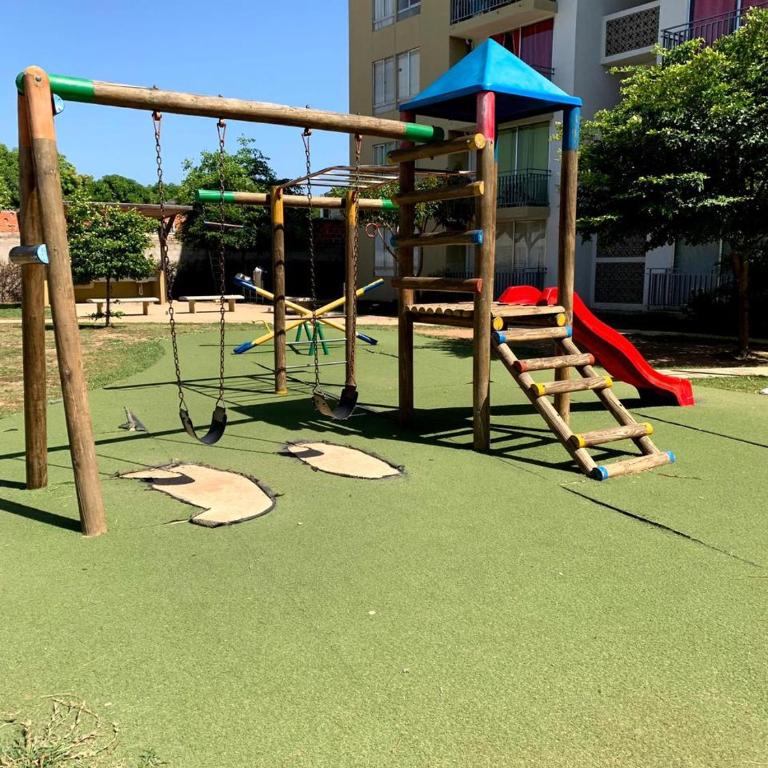 Upar Suite Apartamento con Aire Acondicionado y piscina - Three-Bedroom Apartment - 15