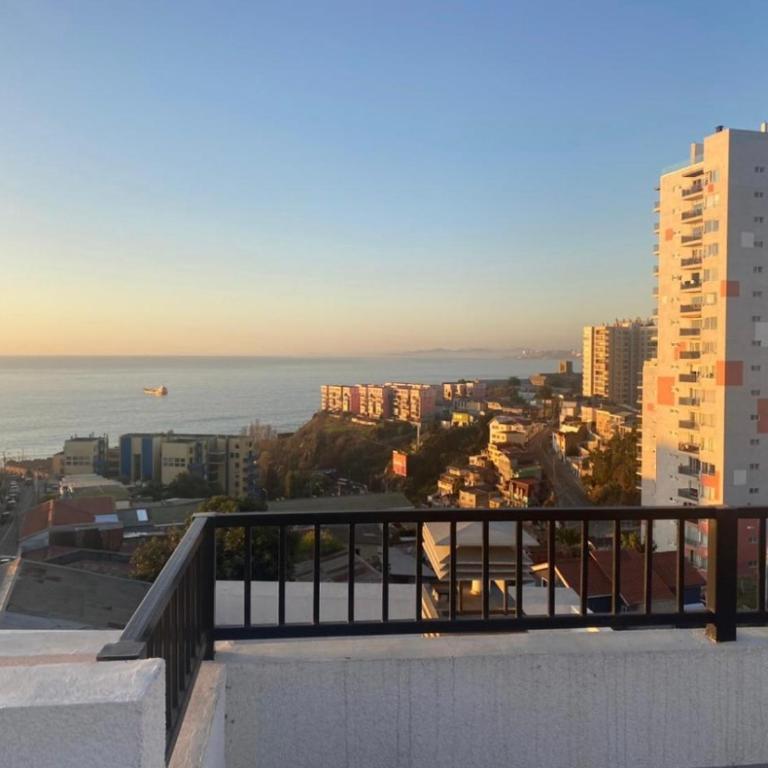 Departamento cerro barón - Two-Bedroom Apartment - 16