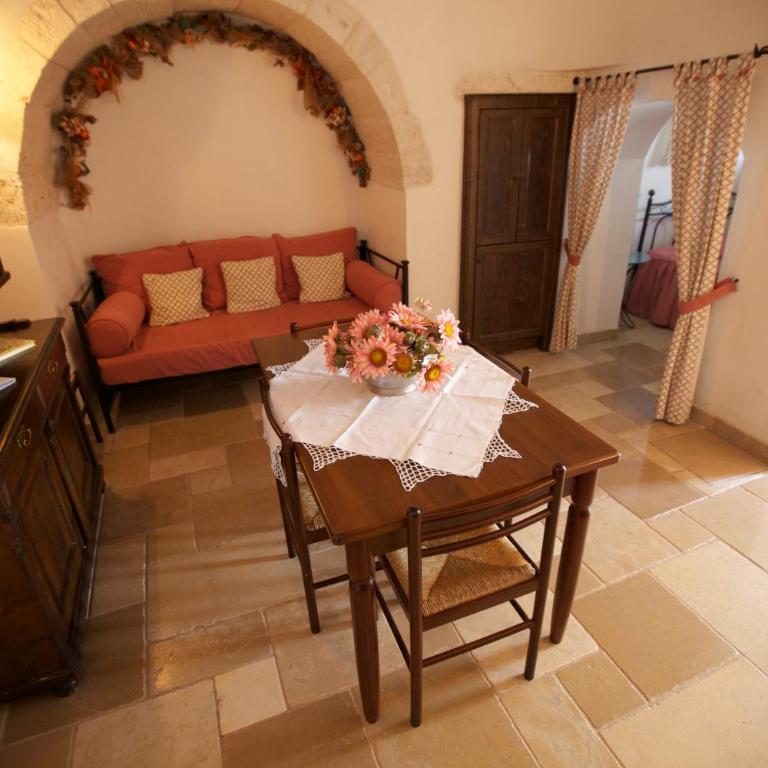 Trulli e Puglia Resort - Trullo Superior - 13
