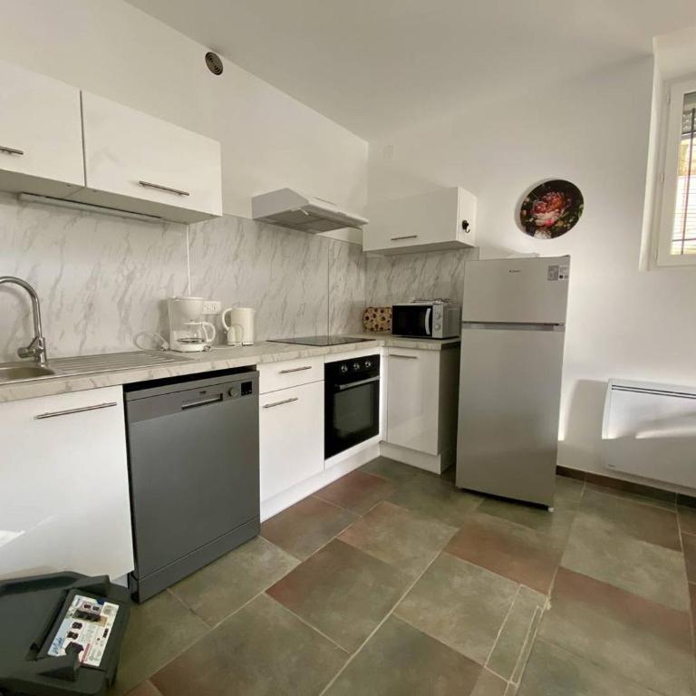 Charmant T2 à Cambo-les-Bains, proche des Thermes, pour 2 personnes - Apartamento de 1 dormitorio - 5