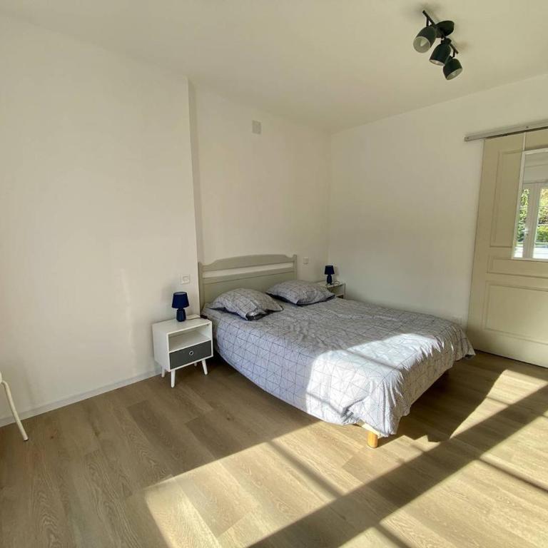 Charmant T2 à Cambo-les-Bains, proche des Thermes, pour 2 personnes - Apartamento de 1 dormitorio - 11