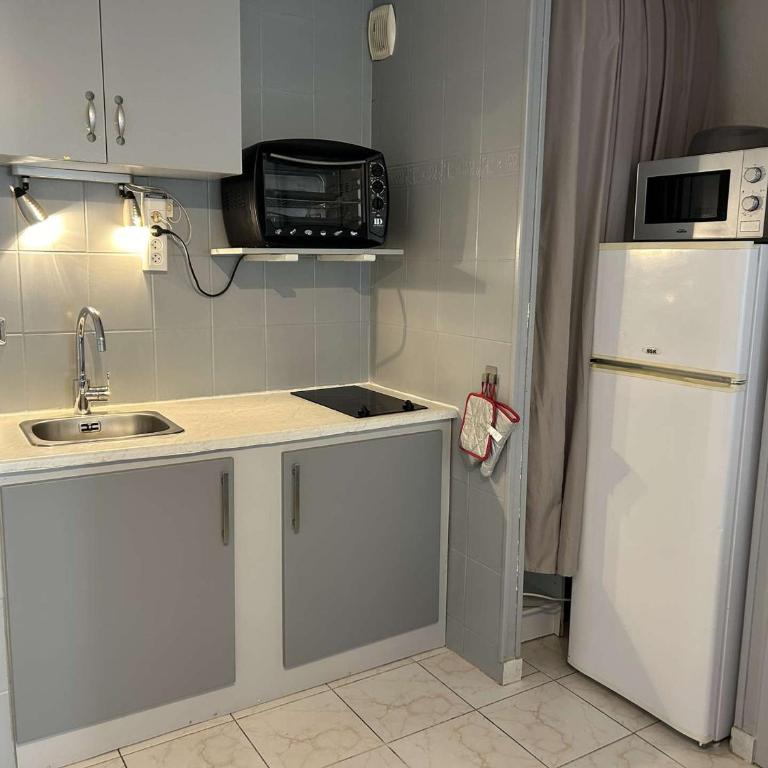 Appt confortable 4 pers avec terrasse et parking, proche Seaquarium - FR-1-250-294 - Appartamento - 4