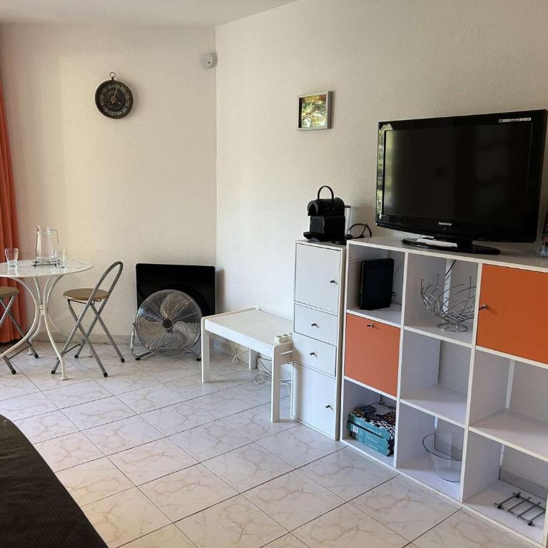 Appt confortable 4 pers avec terrasse et parking, proche Seaquarium - FR-1-250-294 - Appartamento - 5