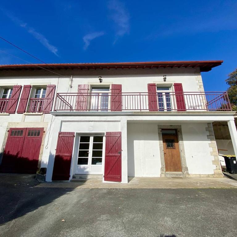 Cambo-les-Bains : T3 rénové, 4 pers, proche thermes, wifi - Appartement 2 Chambres - 1