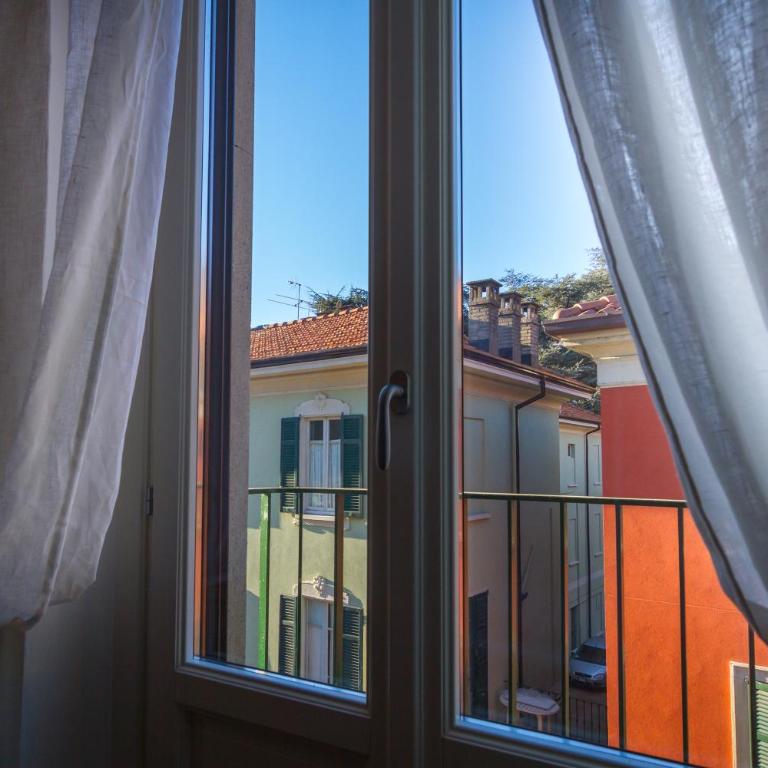Regina 24 - Appartamento con 2 Camere da Letto - 6