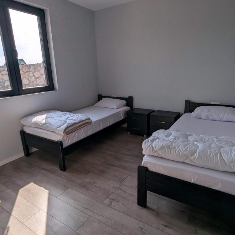Mountain Valley - One-Bedroom Apartment - 14