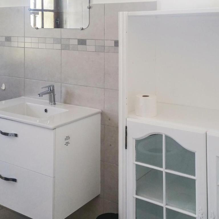 Awesome Home In St Marcellin L Vaison - Maison de Vacances 7 Chambres - 33