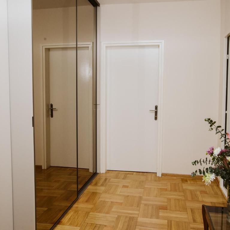 Bright, Newly Renovated Condo Near Danube River - Apartman sa 1 Spavaćom Sobom - 28