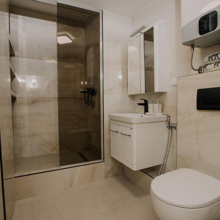 Bright, Newly Renovated Condo Near Danube River - Apartman sa 1 Spavaćom Sobom - 24