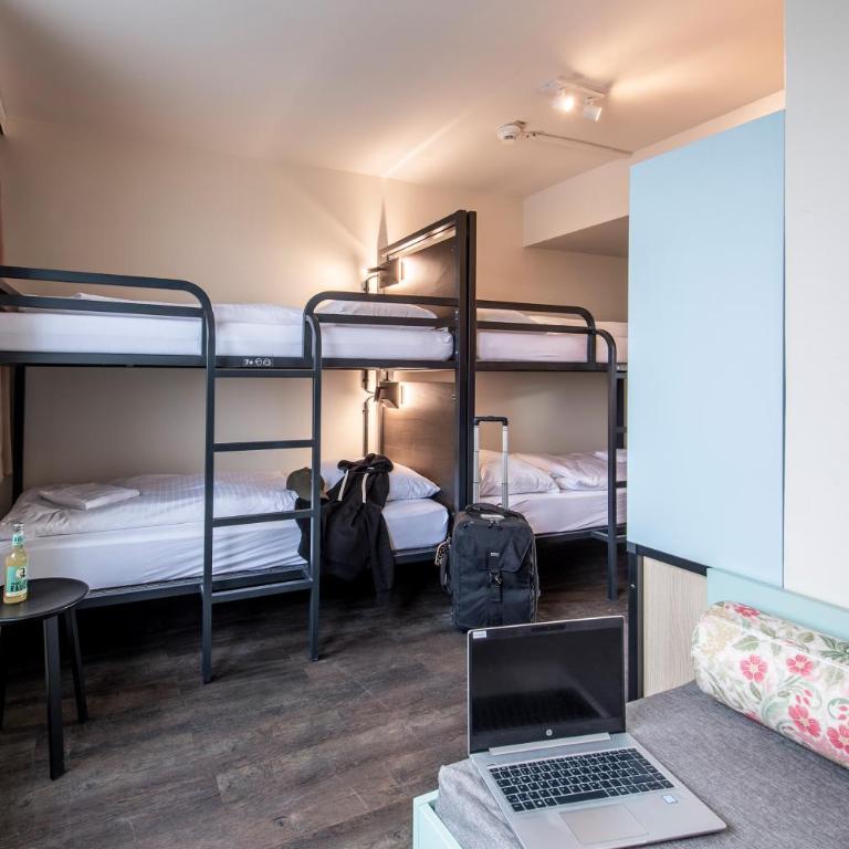 MEININGER Hotel München Zentrum - Bed in 10-Bed Mixed Dormitory Room - 4