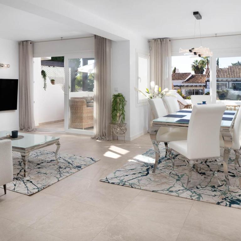 Vivero Marbella by Alfresco Stays - Three-Bedroom Deluxe Apartment - 1