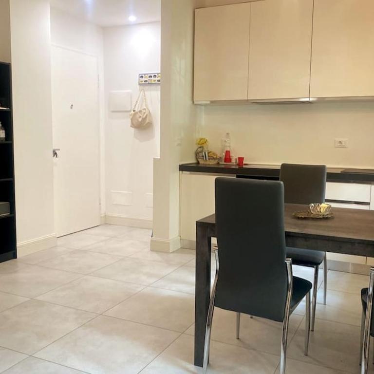 GiGi HOUSE - Suite in Bologna Fiere - Appartamento con 1 Camera da Letto - 10