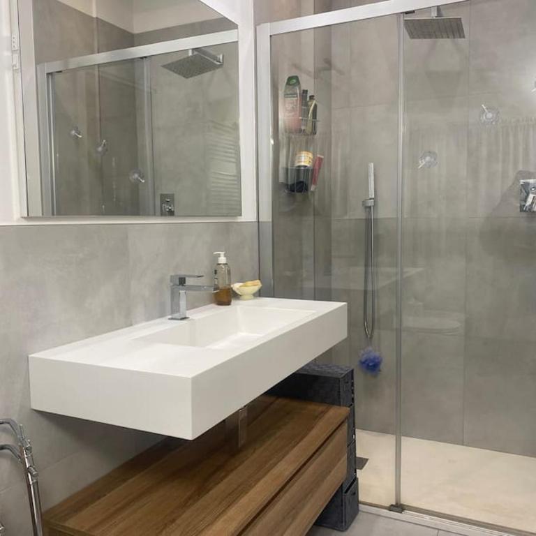 GiGi HOUSE - Suite in Bologna Fiere - Appartamento con 1 Camera da Letto - 29