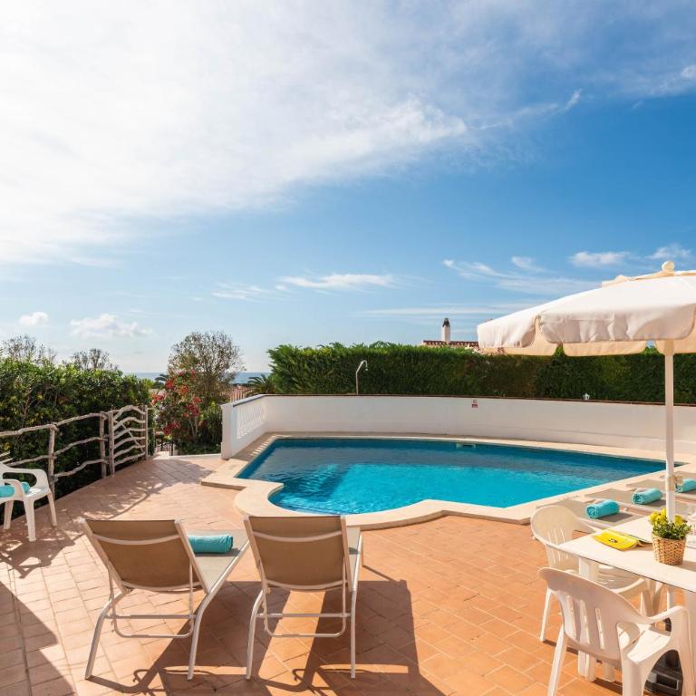 Villa Olivera - Three-Bedroom Villa - 11