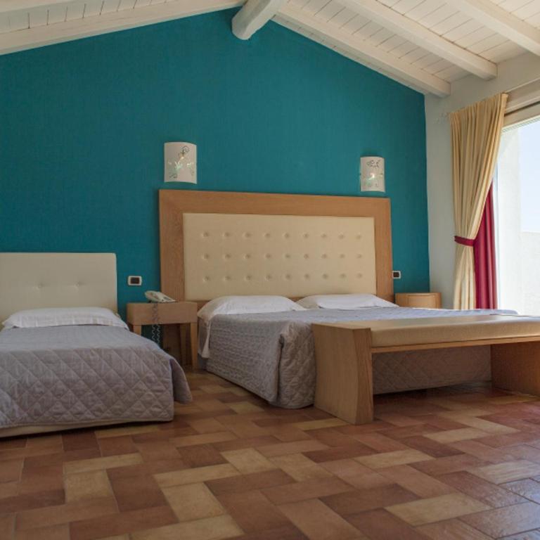 Nicolaus Prime Villas Resort - Superior Triple Room - 4