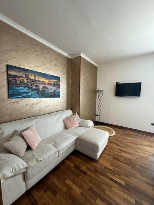 Alfredo's House Verona - Two-Bedroom Apartment - 16