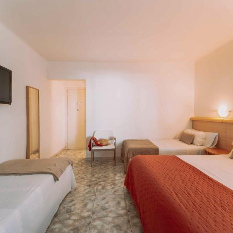 Hotel Bell Repos - Habitación Cuádruple con balcón - 7