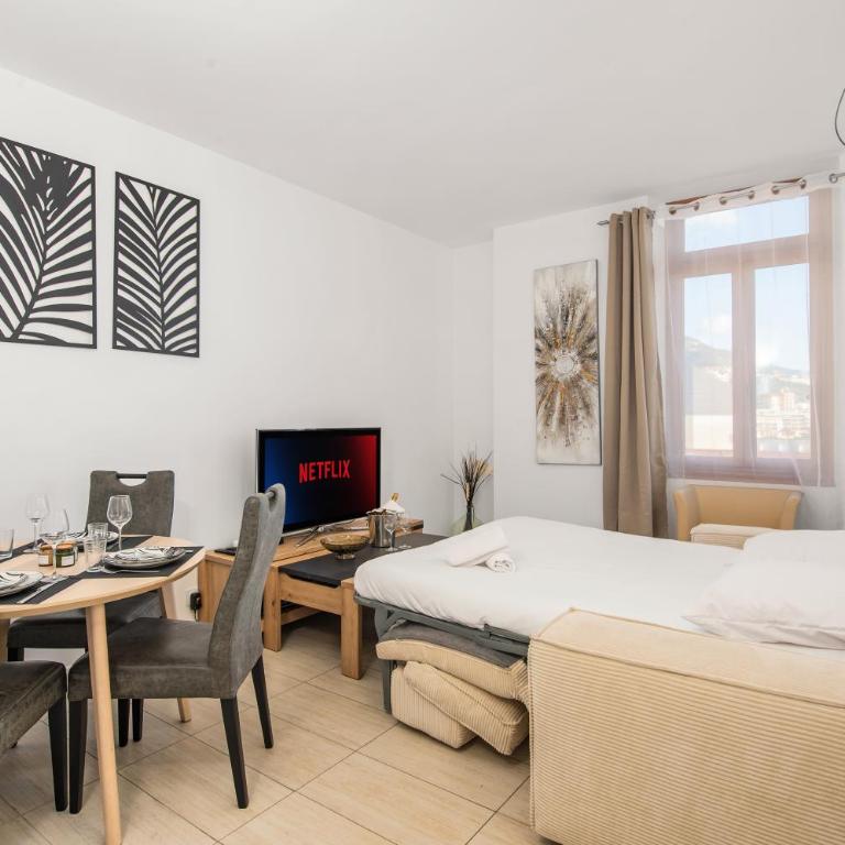 Monaco Border - Bel appartement rénové - CM - Appartement 2 Chambres - 8