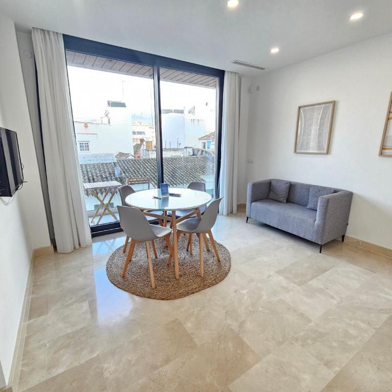 Apartamento 1ª Línea de playa Planta Vistas a Casco Histórico - Apartamento de 2 dormitorios con vistas a la ciudad - 6