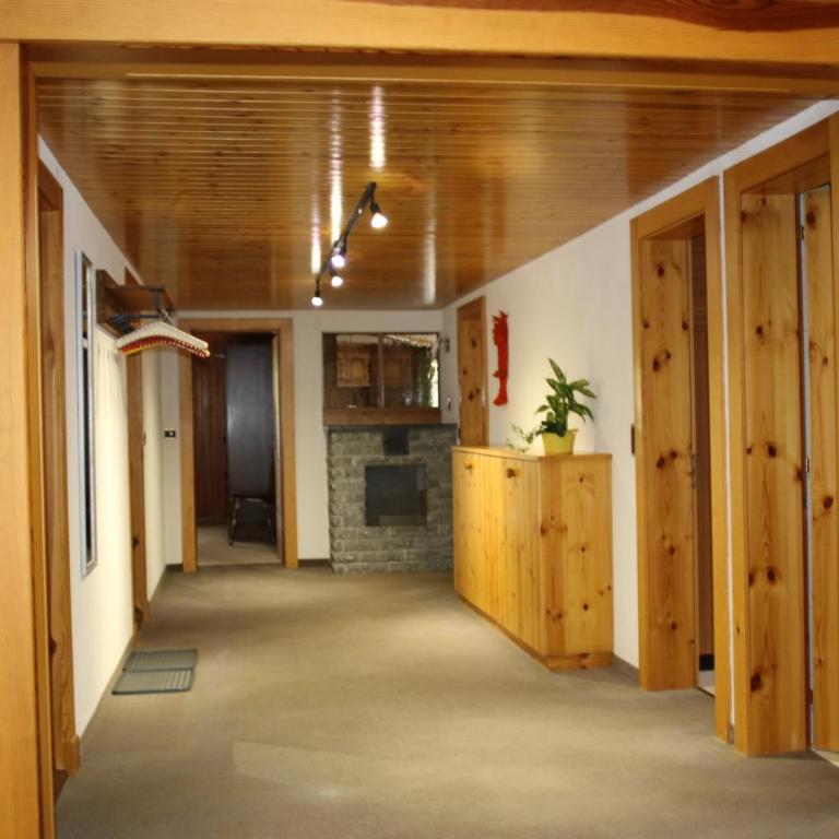 Haus Antrona Ferienwohnung mit 5 Schlafzimmern für Familien und Gruppen - Apartment - 11