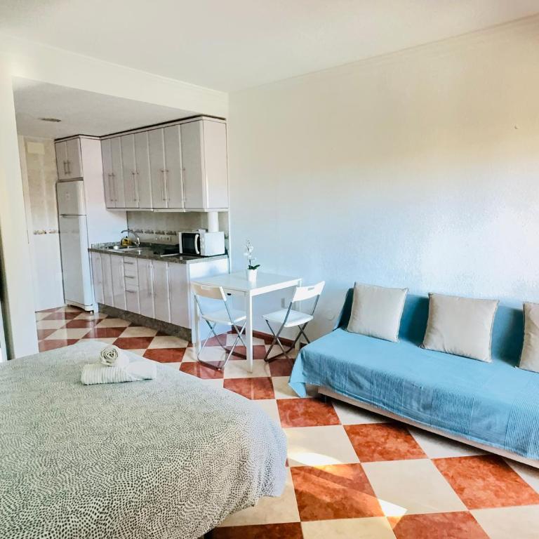 G&G Benalbeach Sea Views - Loft - 5
