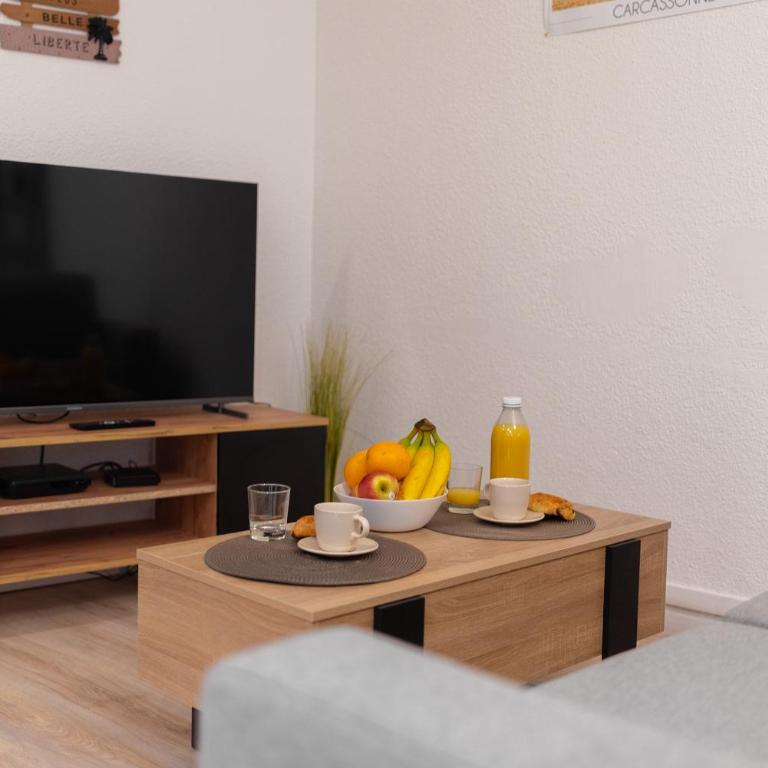 Spacieux T2 au centre ville avec parking et climatisation - Apartment mit 1 Schlafzimmer - 6